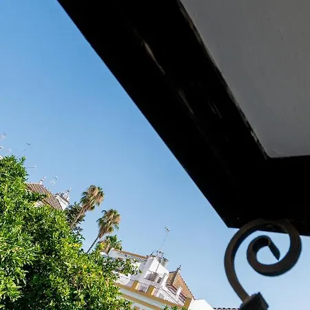 Dona Elvira Cathedral Apartment
